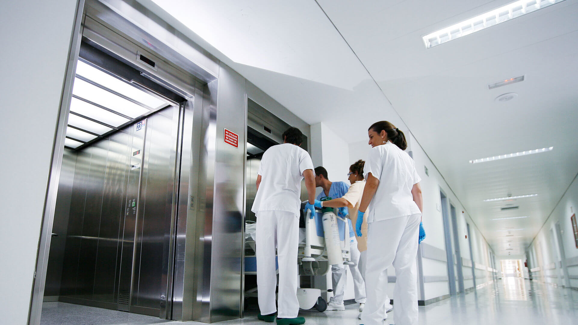Hospital bad Elevators